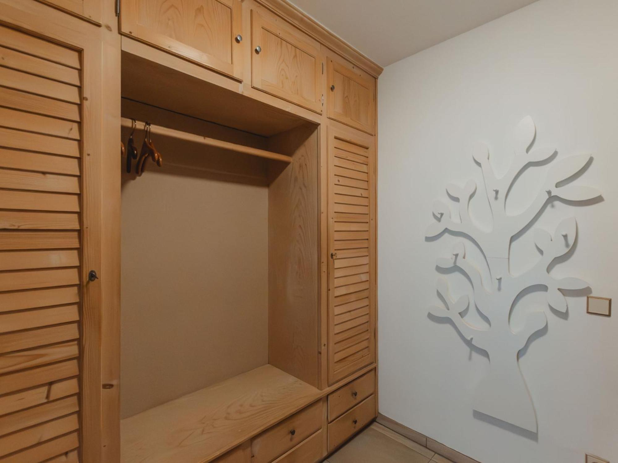 Friedrich By Interhome